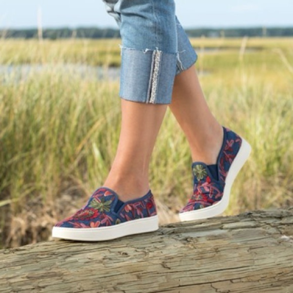 Sofft Navy Embroidered Floral Slip-On Sneakers - Picture 7 of 7